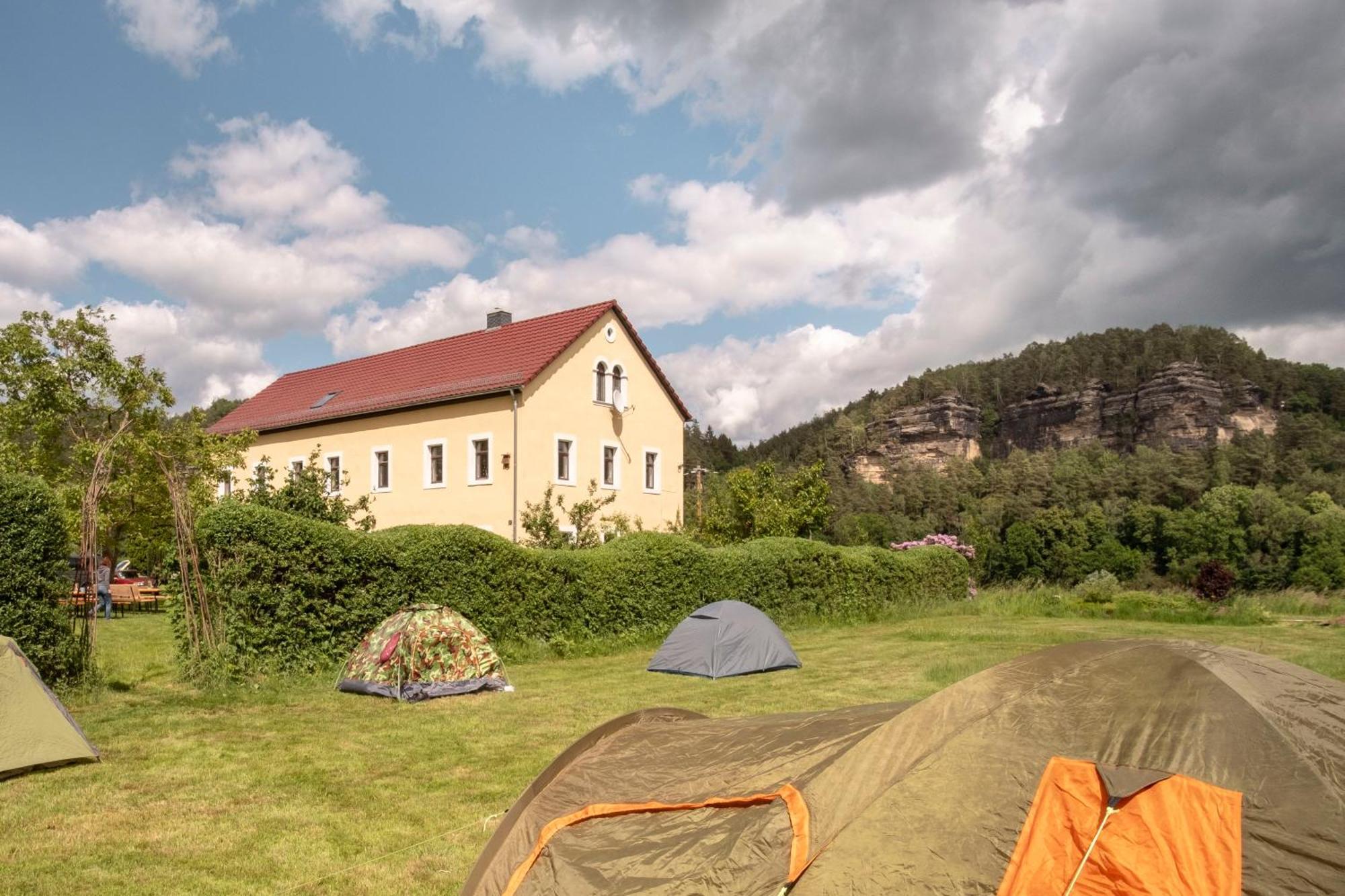 Hinterland Hostel Rathen Ngoại thất bức ảnh